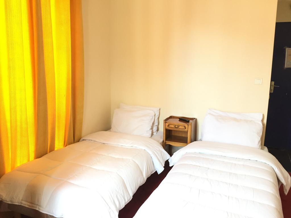 פריז Hotel Du Metro מראה חיצוני תמונה