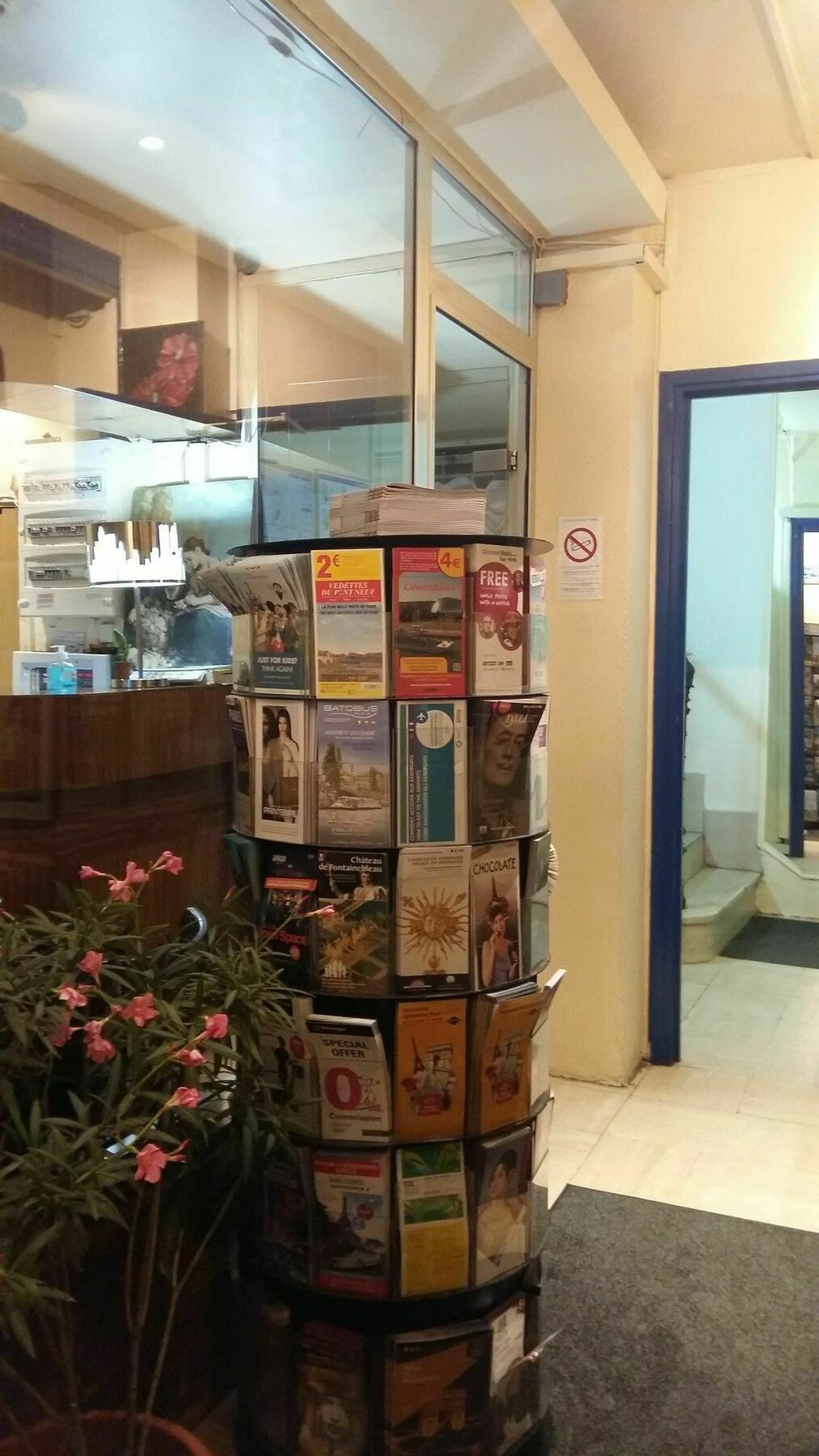 פריז Hotel Du Metro מראה חיצוני תמונה