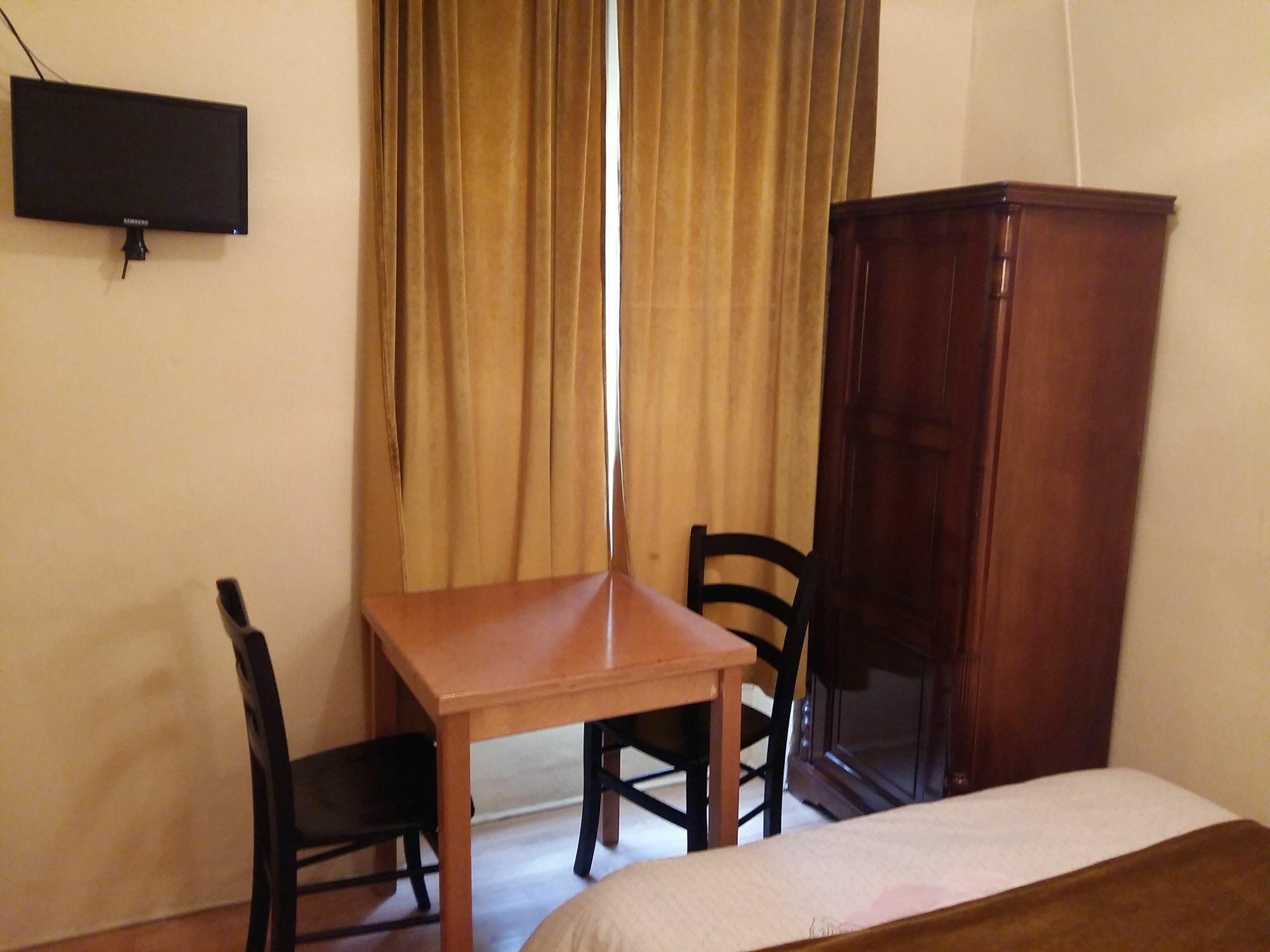 פריז Hotel Du Metro מראה חיצוני תמונה